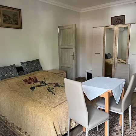 Markus Vendeghaz Homestay
